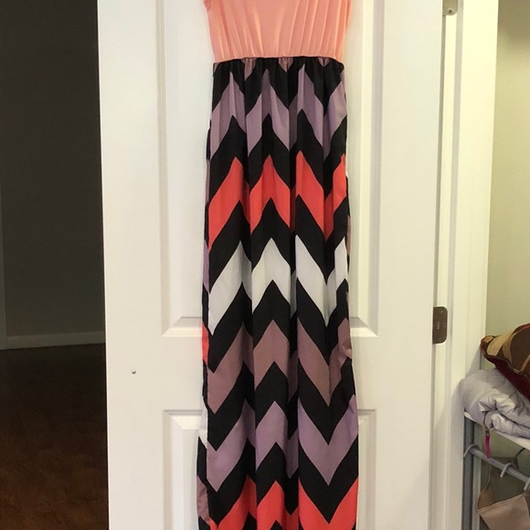 Maxi Dress - Picture 3 of 3